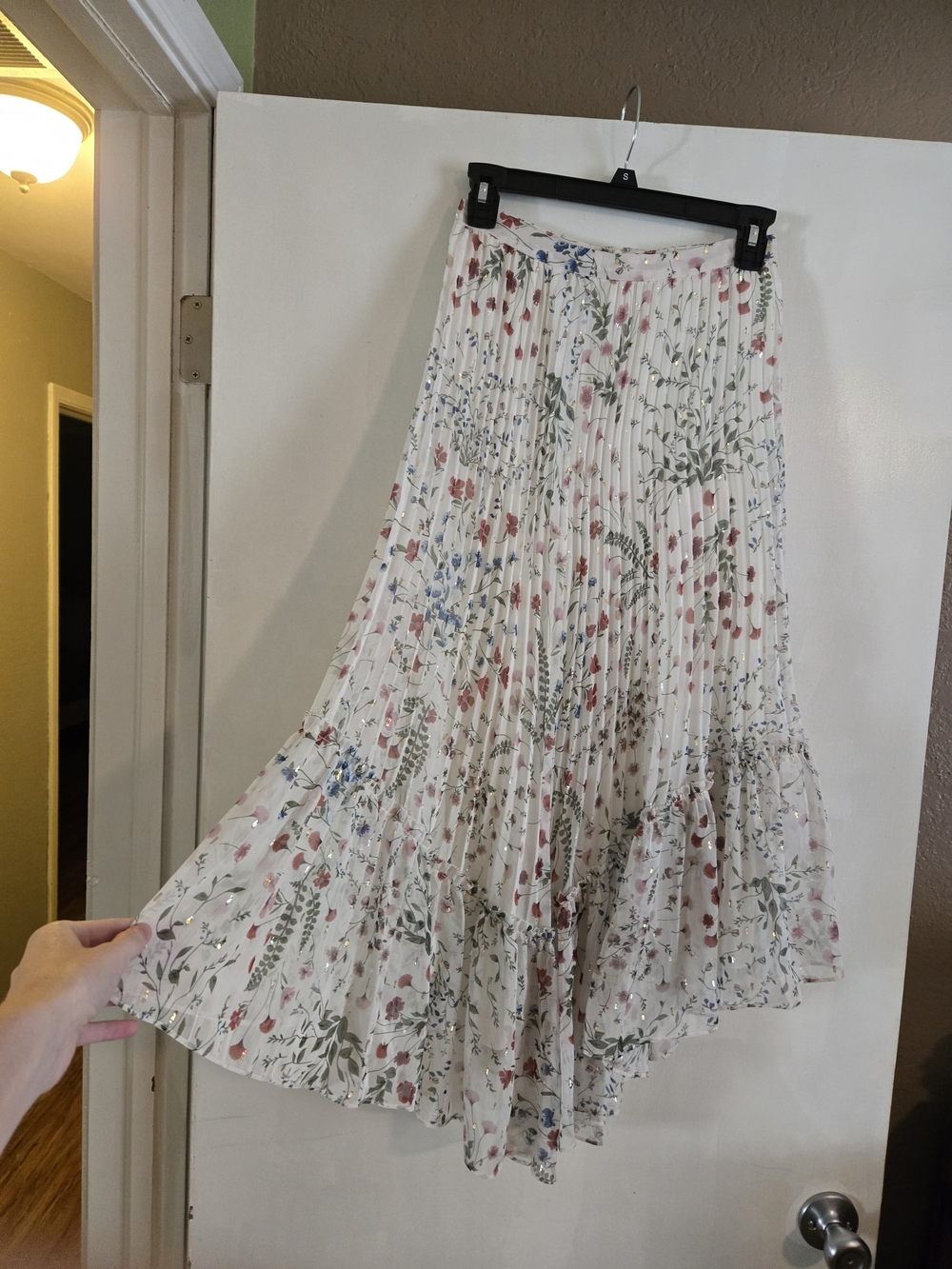 Floral Pleated White Midi Skirt